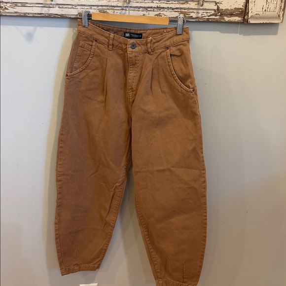 Zara Pants - Zara Women’s Brown Cognac High-Waisted Balloon Barrel Jeans size 6
